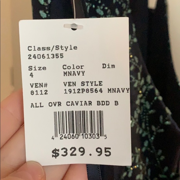 BRAND NEW never worn formal dress - Picture 4 of 4